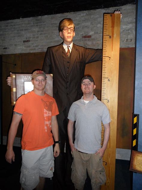 The Tallest Man In The World Was Over 8 Feet Tall In The World Of