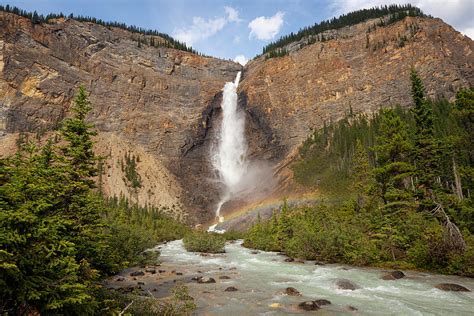 Takakkaw Falls In Yoho National Park Bc Canada Photograph By Ivan Yim