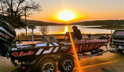 2018 Bassmaster Elite Boat Wraps And One Major Equipment Shift