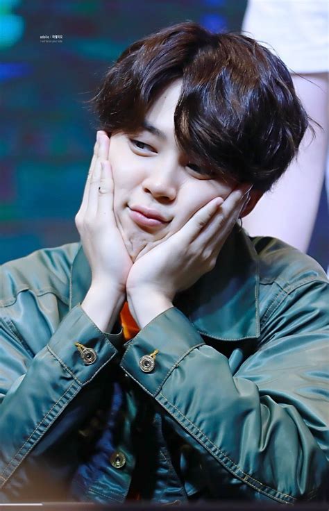 Maybe you would like to learn more about one of these? Ini Dia Perbedaan Jimin Saat Perform dan Gak Perform - iniKpop