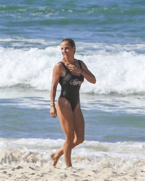 Elsa Pataky In Swimsuit At Wategos Beach In Byron Bay Hawtcelebs