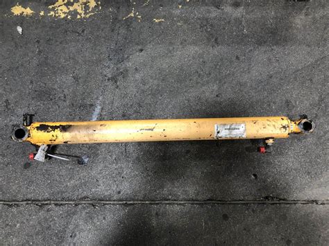 1996 Mustang 2040 Hydraulic Cylinder For Sale Spencer Ia 25093474