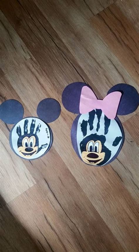 Our Homemade Mickey And Minnie Handprints We Made Wristwork K Crafts