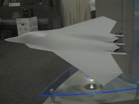 Revelan nuevas fotos de F A XX el caza de sexta generación de Boeing