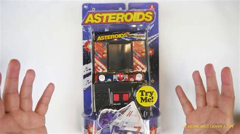 Asteroids Retro Handheld Arcade Game Review Youtube
