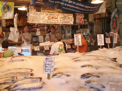 Throwing Fish Market At Pikes Place Market In Seattle A Must See Pike