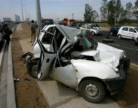 How road accidents affect motorists, moh and hospitals negatively. Three Malaysian injured in road accident in India