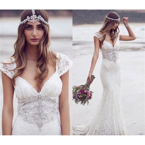 Love The Unique Boho Lace Beach Wedding Dresses 2016 Beaded Lace V Neck