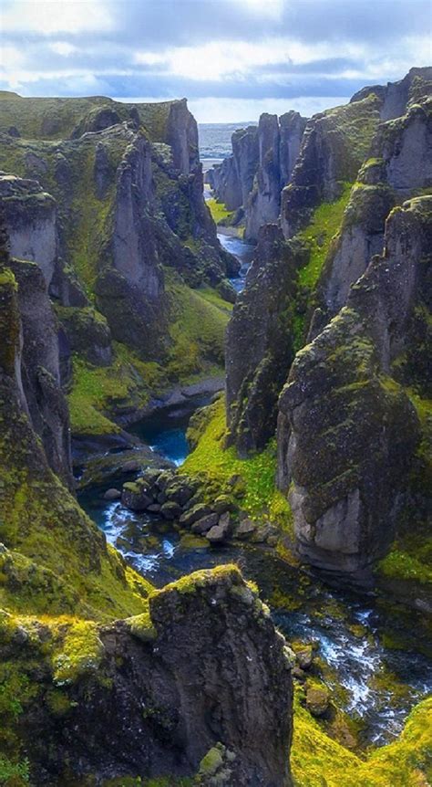 Fjaðrárgljúfur Canyon Iceland By Bryan Swan Nature Places To