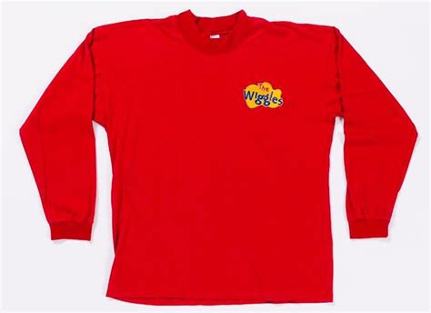 Standard Long Sleeve Red Wiggles T Shirt Mx