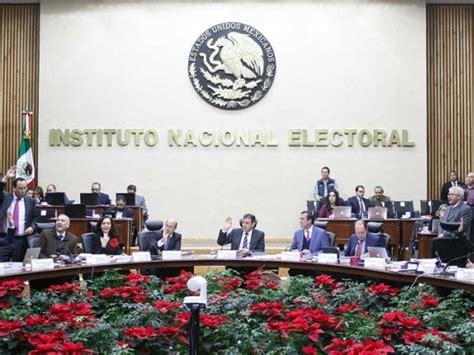 INE aprueba distribución de financiamiento a partidos para 2019