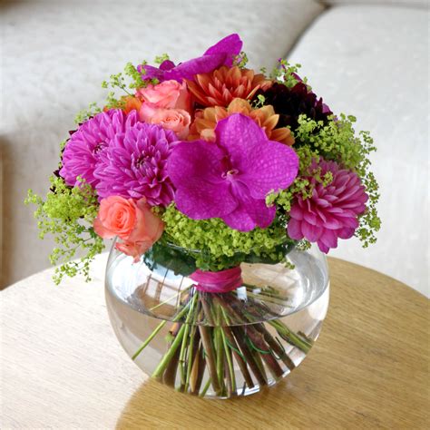 Maybe you would like to learn more about one of these? Autumn Flowers & Gifts - Flowers Blog | Flowers Tips and ...