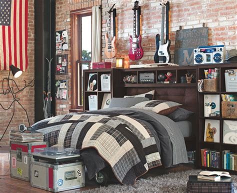 Check out these photos of teen bedrooms to get ideas for decorating your cool kid's room. 15 Interesting Music Themed Bedrooms | Home Design Lover