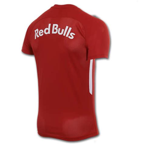However, it is not a custom colorway but the standard catalog red / white option. Quarta camisa do Red Bull Bragantino 2020-2021 Nike » MDF