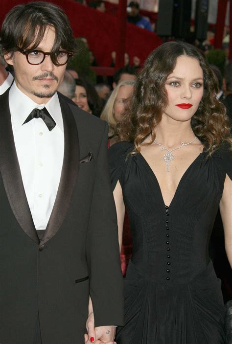 Johnny Depp et Vanessa Paradis chic sur tapis rouge - Johnny Depp divorce : retour sur ses plus 