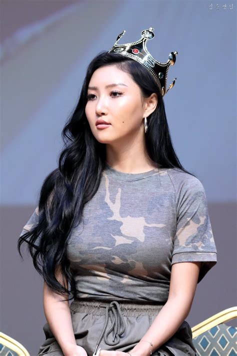 8 times mamamoo s hwasa said f ck beauty standards and paved her own way koreaboo