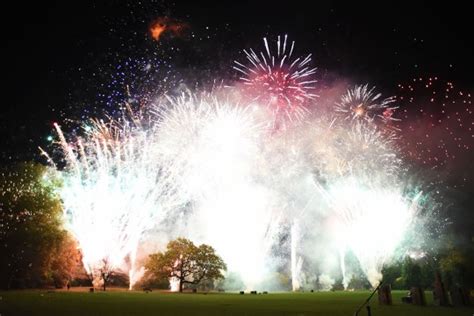 The 15 Best Fireworks Displays In London This Bonfire Night Metro News
