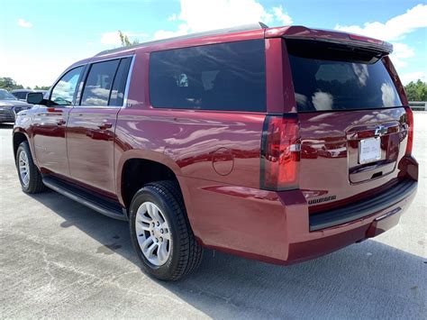 Pre Owned 2017 Chevrolet Suburban Lt Sport Utility In Union City