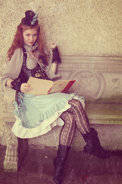 Steampunk Fashion Guide Steampunk Alice In Wonderland