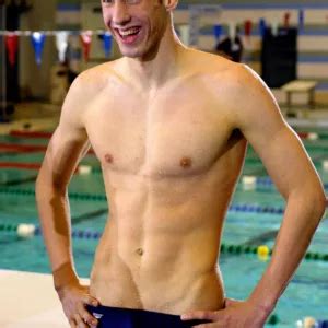 HOT Michael Phelps Nude Pics Look At That Perfect Physique