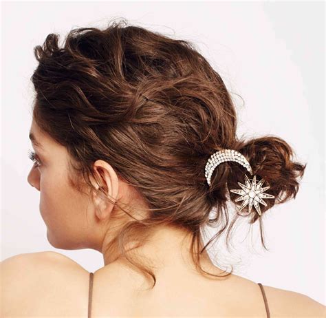 These Celestial Wedding Hair Accessories Are Out Of This World