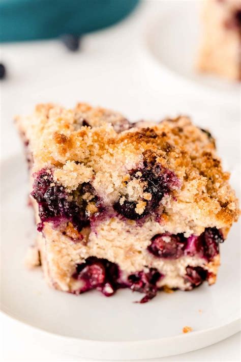 This Blueberry Buckle Recipe Is The Perfect Way To Enjoy Seasonal