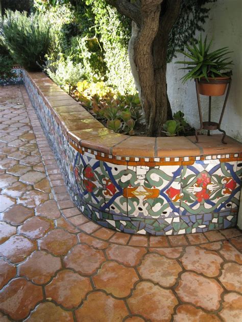 44 Mediterranean Garden Ideas Spanish Colonial Tile Silahsilahcom In