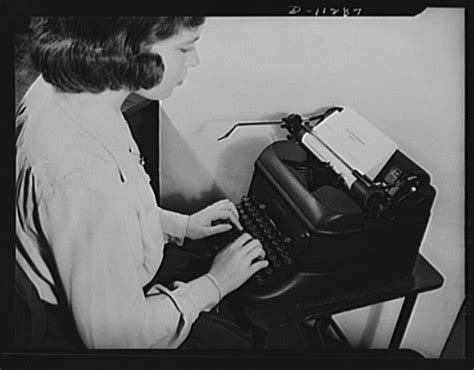 Woman At Typewriter 1942 Looks A Little Like My Manual Olympia Vintage Typewriters