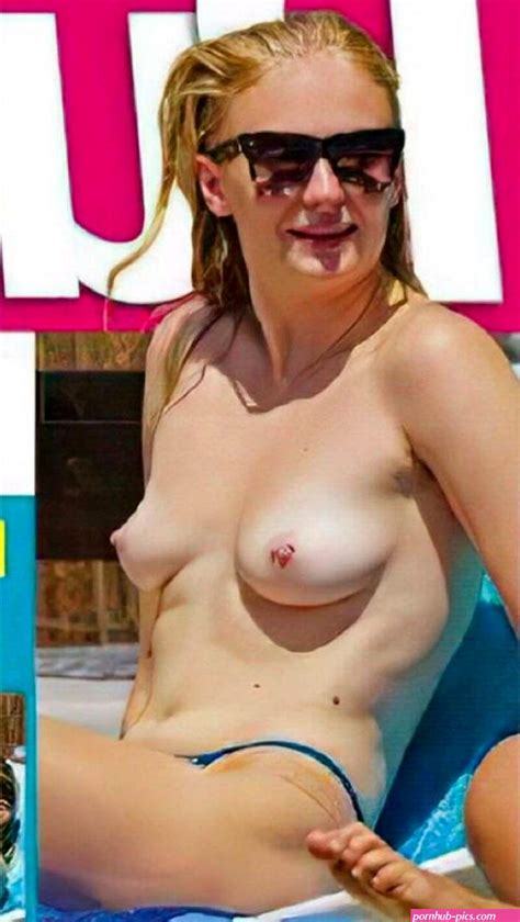 Sophie Tuner Naked Pornhub Pics