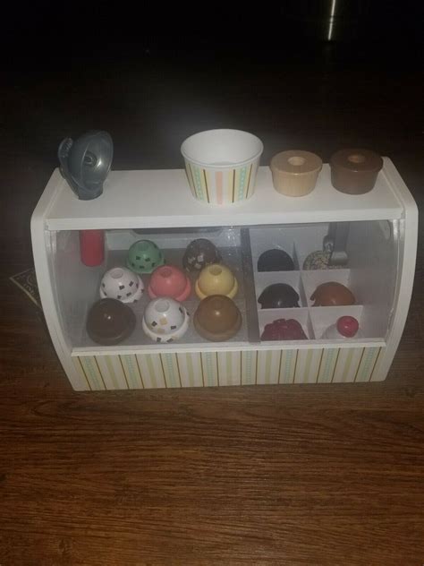 Melissa And Doug Wooden Scoop And Serve Ice Cream Counter Play Set Kitchens
