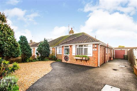 Bedroom Semi Detached Bungalow For Sale In Meadow Close Rottingdean