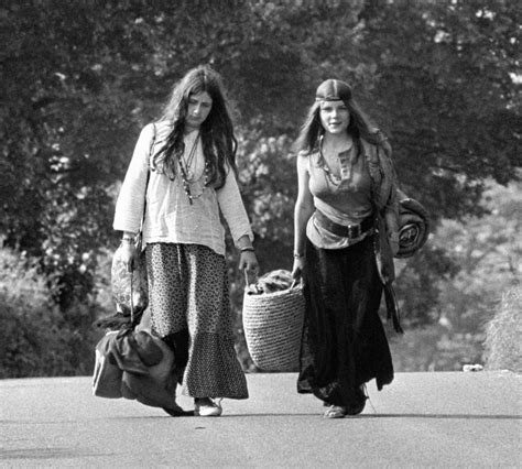 1970s Hippie Fashion Women