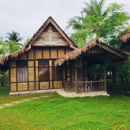 Located near the pantai cenang area, the resort features 20 villas built in traditional malay style. Kunang Kunang Heritage Villa (Langkawi) - Hotel Reviews ...