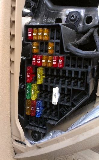 Fuse Box Diagram Volkswagen Passat B Cc And Relay With Assignment And Location