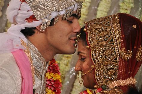 Shadi Ki Badhai Yaar Wedding Shayari Lovers Point Shayari Blog