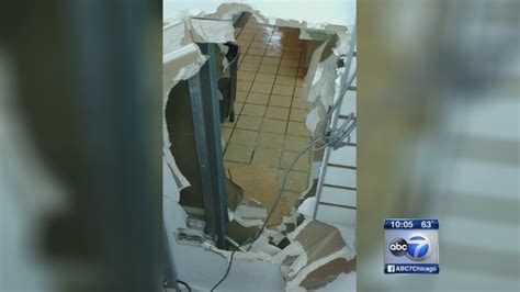 burglars bust hole in walls to steal from south side businesses abc7 chicago