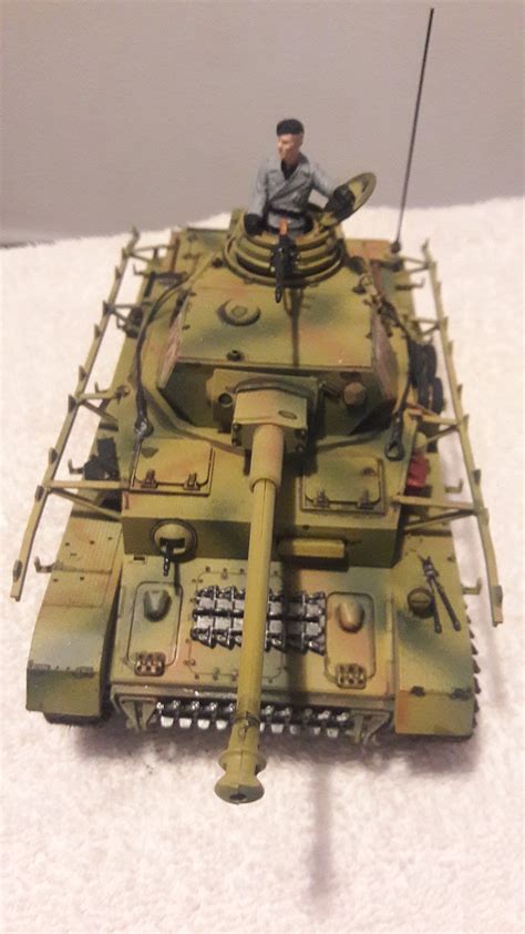 German Panzer Iv Tank Plastic Model Military Vehicle Kit 135