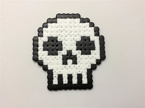 Hama Bead Pixel Skull By Dogtorwho On Deviantart