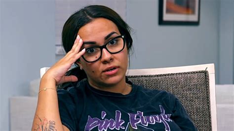 briana dejesus makes brief return to social media says she was rejected by estranged father