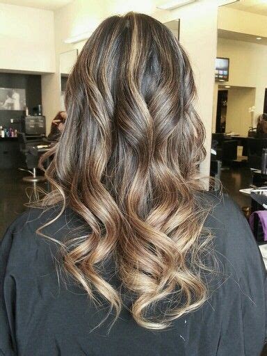 Burgundy (dark red, red wine color) is actively used for hair dyeing in brunettes. Asian hair. Honey blonde highlights by Judy Kasai | Asian ...