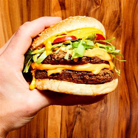 Web site is for burger king app. Vegan 'Impossible Burger,' an internet sensation, lands in ...