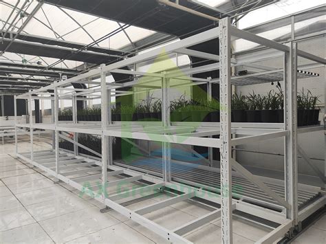 China High Quality Hydroponic Stackable Ebb And Flow Rolling Benches