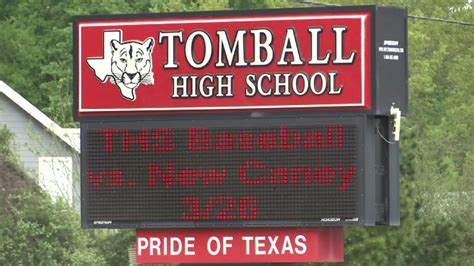 Tomball High School Nude Photo Scandal Under Investigation Abc7 Chicago