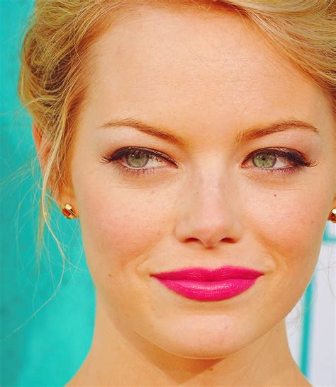 Emma Stone Is Gorgeous Love The Hot Pink Lips With Her Fair Skin