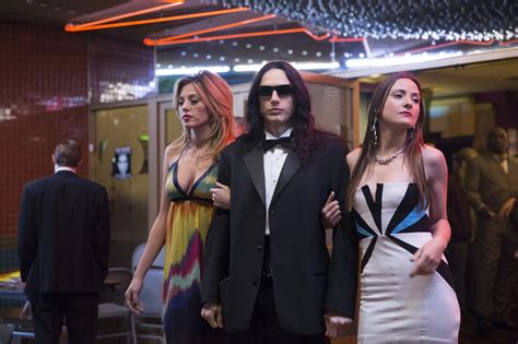 In The Disaster Artist James Franco Explores Makings Of Cult Classic
