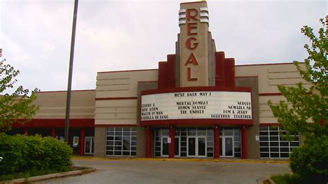 Regal Cinemas Reopens Theaters In Avon Westfield Greenwood