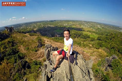 Extreme Selfie Lioness And Rhino Rock Formation And Pinagrealan Cave