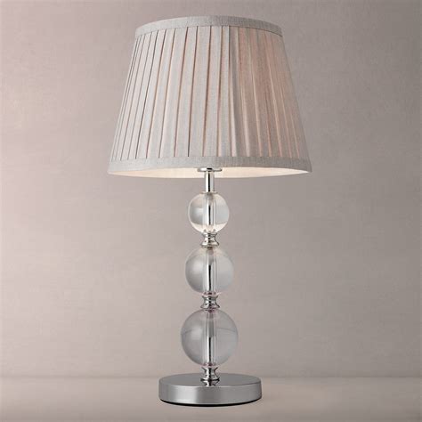 We've researched the best ones on the market so that you can find the right one for you. 10 benefits of Glass bedside lamps | Warisan Lighting
