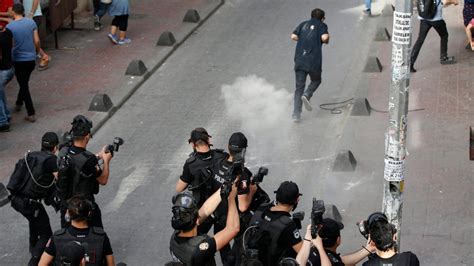Turkish Police Fire Rubber Bullets Tear Gas At LGBT Parade CTV News