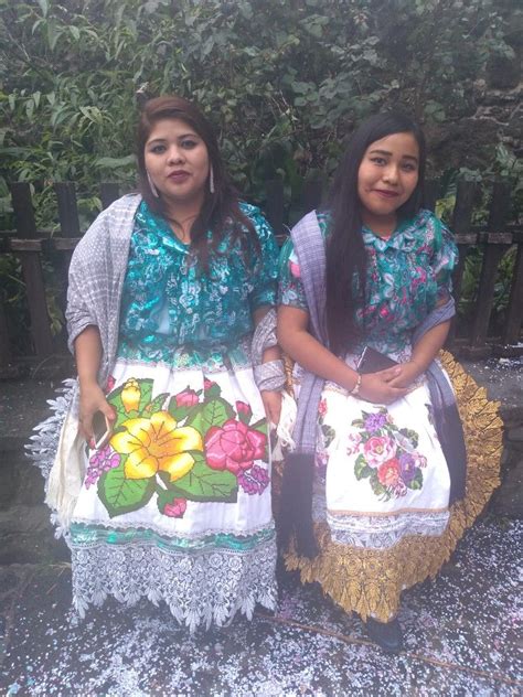 Bonitos Trajes Regionales De Michoacán Meseta Purépecha Traje